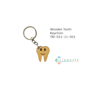 Wooden Tooth Keychain TRI-031-11-001-Photoroom